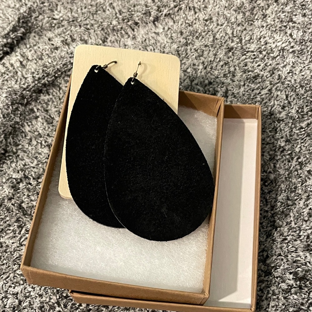 Large black suede Earrings by Nickel &Suede